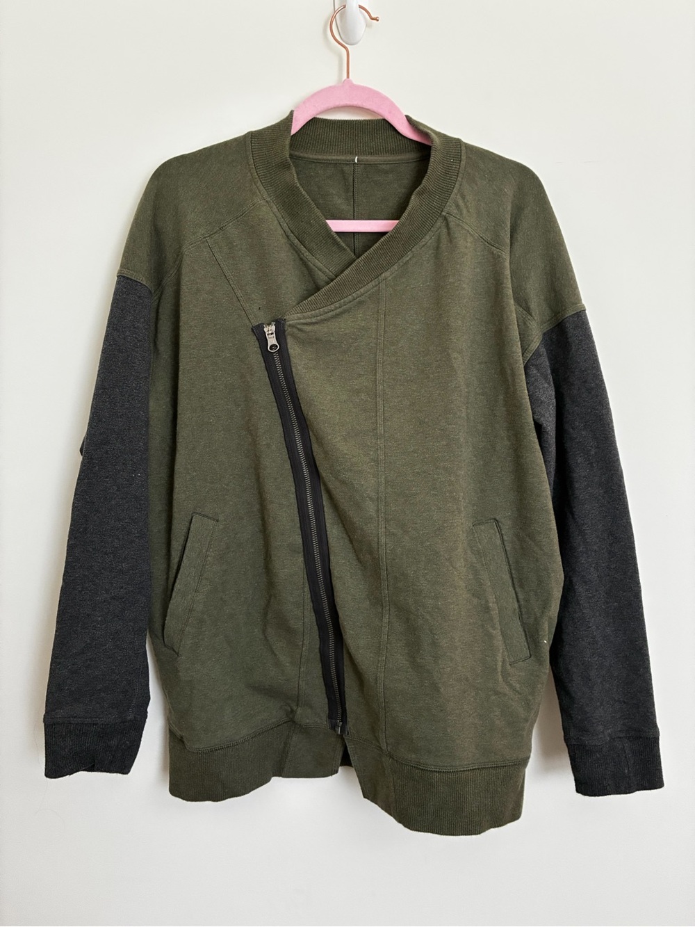 Lululemon Olive & Charcoal Asymmetric Zip Jacket size 8